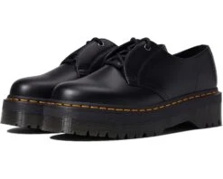 Dr. Martens Jarrick Lo